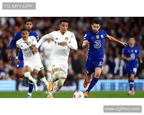 女王巡游与利兹联的激烈对决揭示英超赛季新篇章