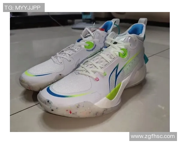 李宁篮球鞋与篮球明星的完美结合探索运动潮流新风尚 李宁篮球鞋与篮球明星的完美结合探索运动潮流新风尚
